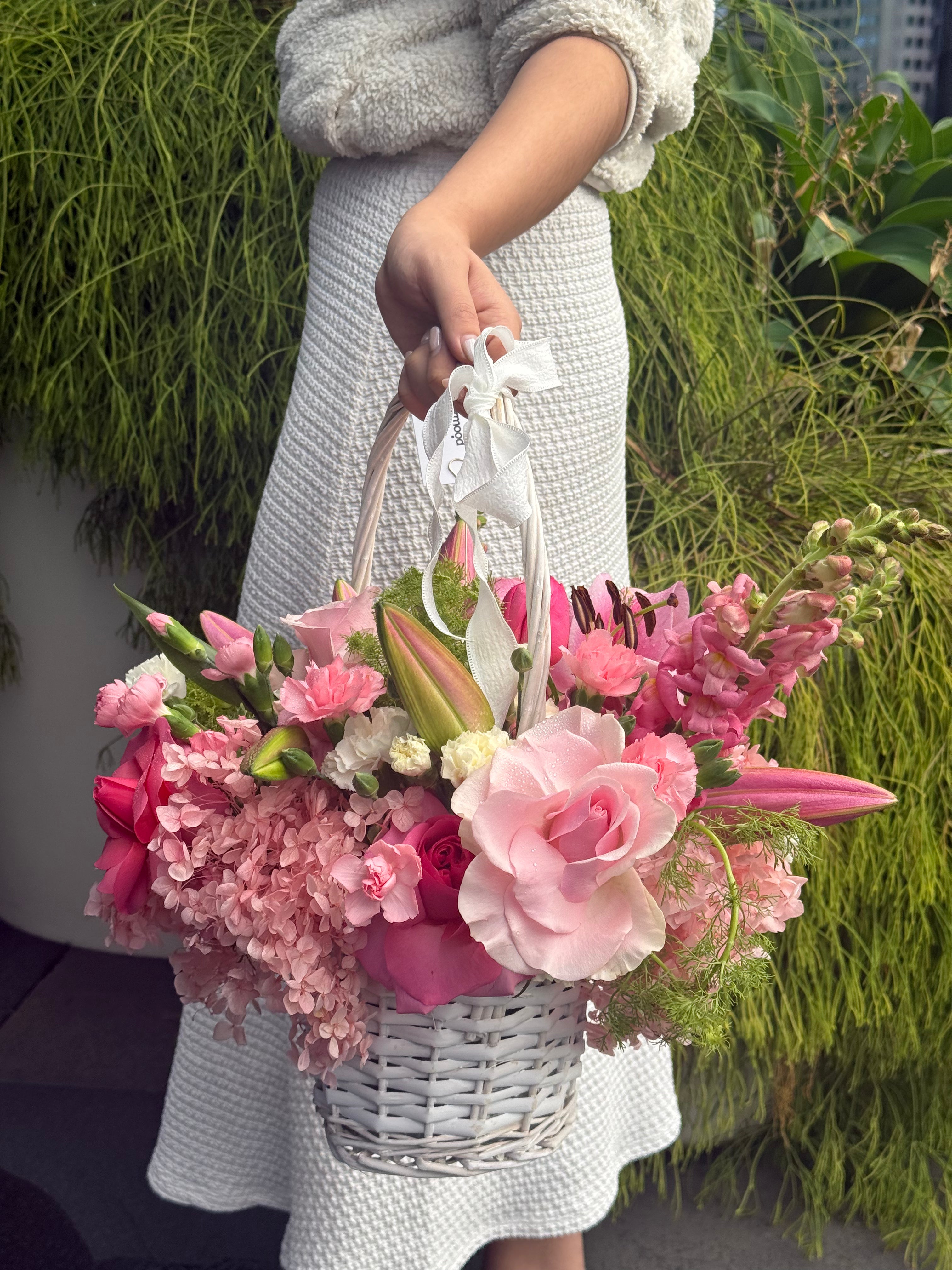 Soft Bloom Reverie Basket